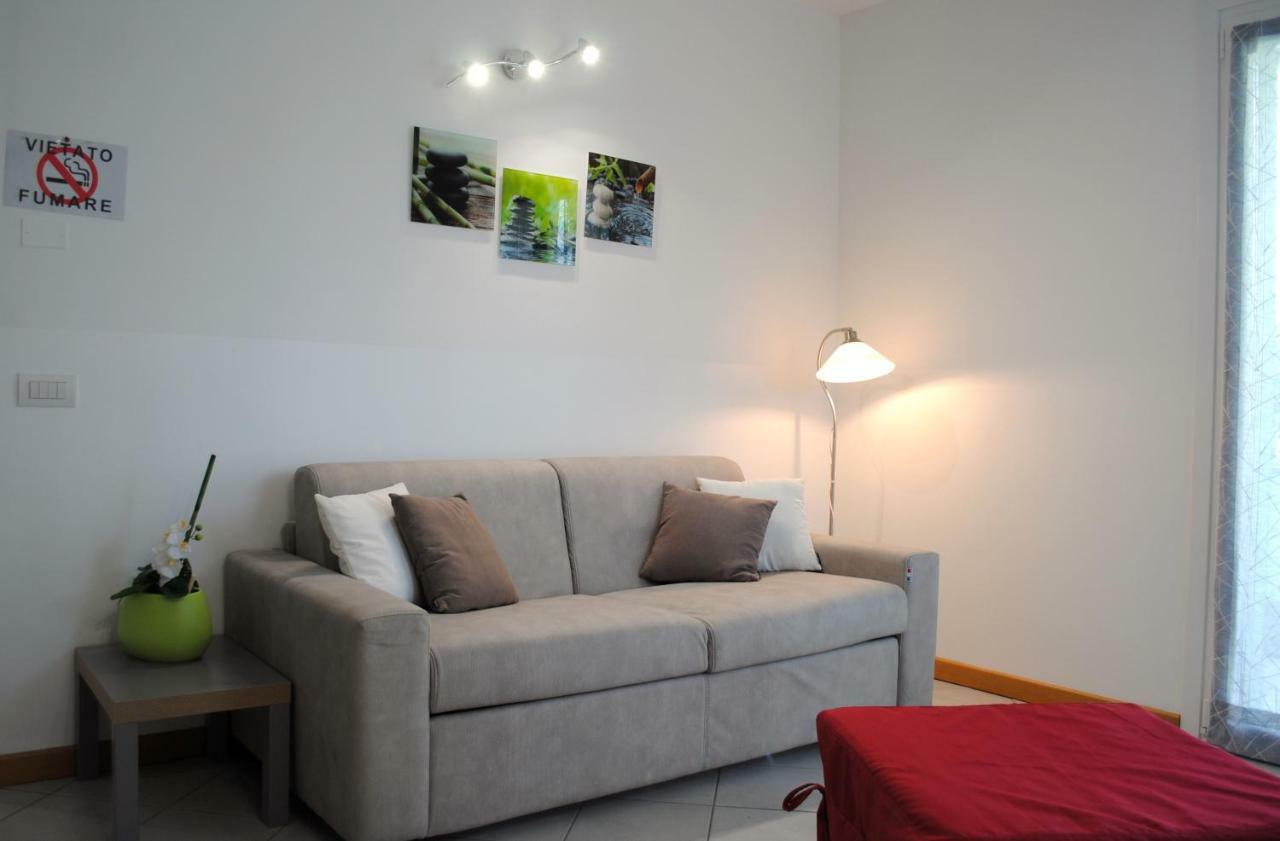 Bnbook - Metropolitan Expo Flat Rho Zewnętrze zdjęcie